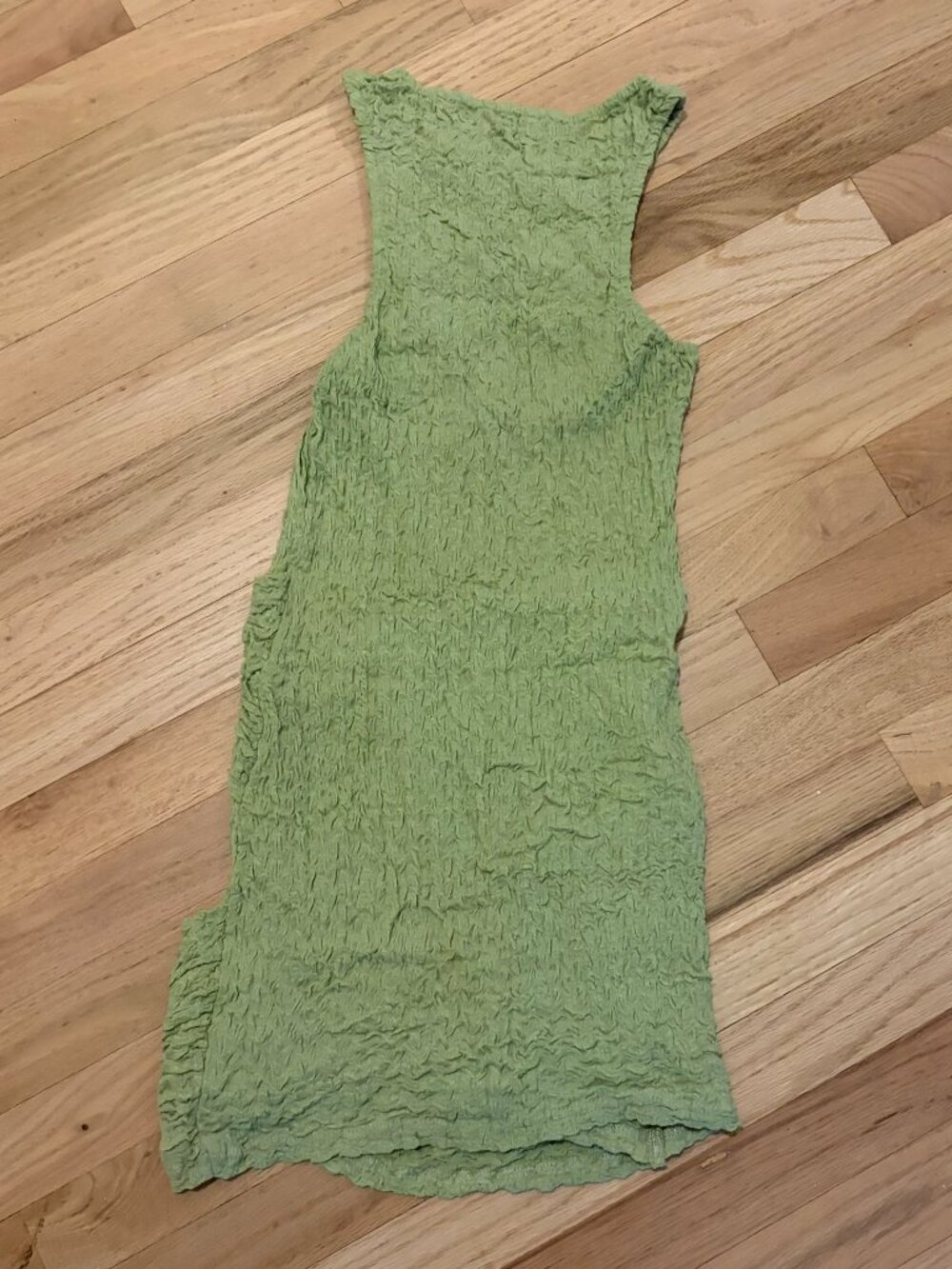 PrettyLittleThing Ruched Mini Dress - Picture 4 of 4